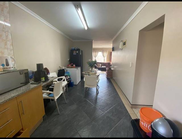 6 BEDROOM HOUSE FOR SALE IN CANESIDE